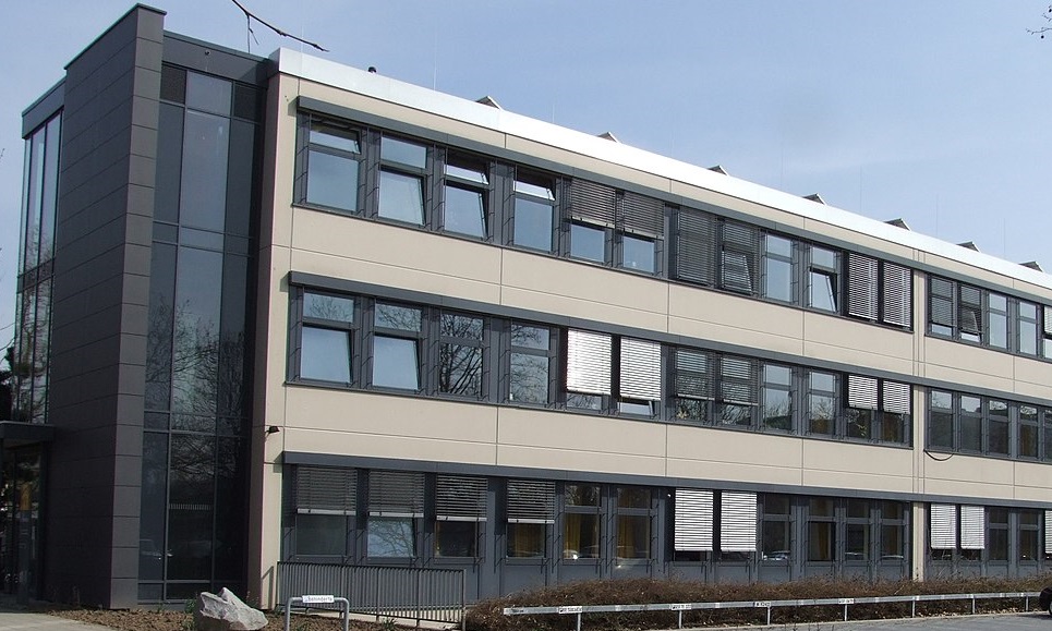 Gebäudefassade des Forschungszentrums