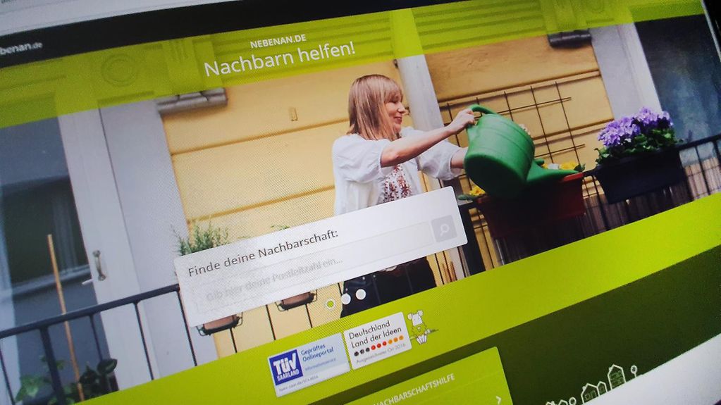 Screenshot der Homepage www.nebenan.de, einer Onlineplattform zur Nachbarschaftshilfe.